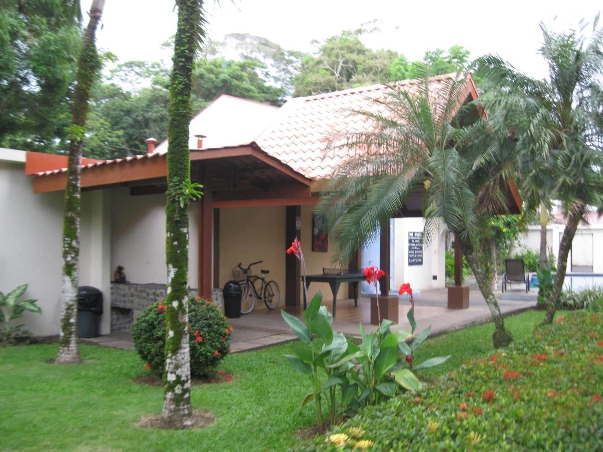 Apartotel Girasol Jacó Exterior foto